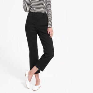 Everlane Cropped Straight Regular Black Jeans